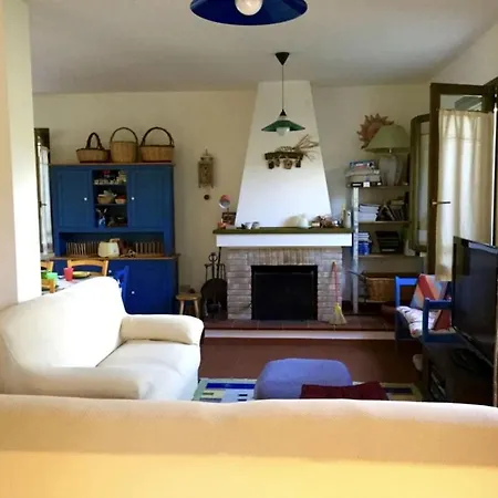 Melissa Per 6 Persone Con Piscina E Giardino فيلة *